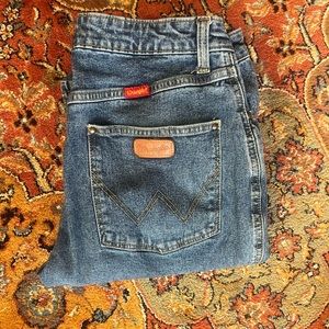Wrangler size 7 straight leg jeans, gently worn